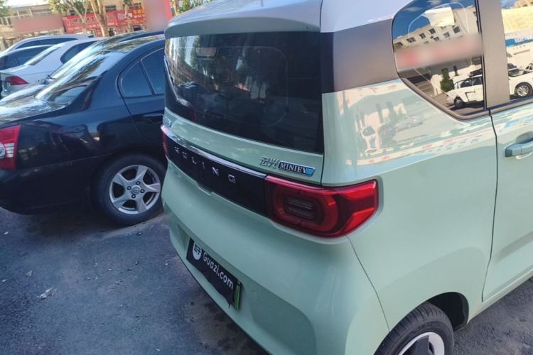 Used Wuling Hongguang MINIEV 2021 Macaron Premium Model – Lithium-NMC Rear
