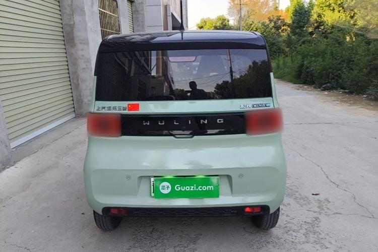 Used Wuling Hongguang MINIEV 2021 Macaron Fashion Model Lithium Iron Phosphate Rear