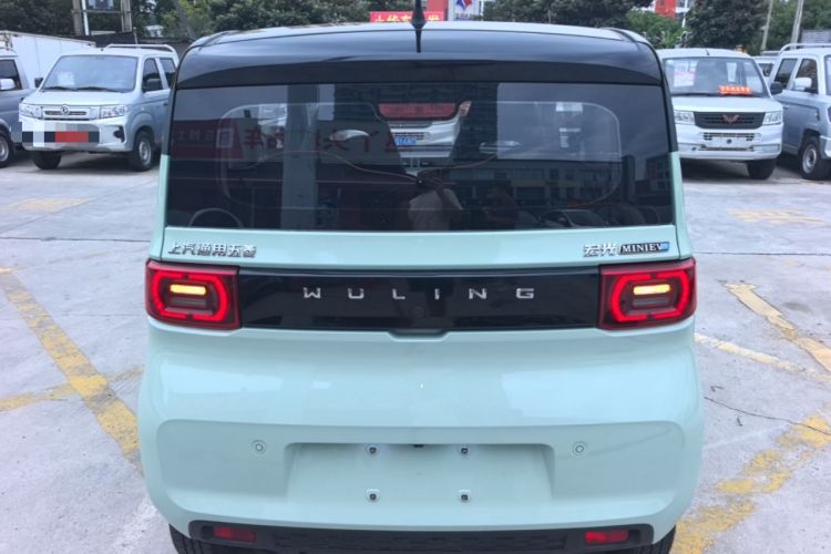 Used Wuling Hongguang MINIEV 2021 Macaron Fashion Model Lithium Iron Phosphate Rear