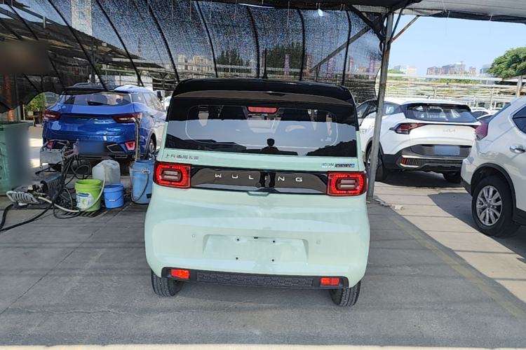 Used Wuling Hongguang MINIEV 2021 Macaron Fashion Model Lithium Iron Phosphate Rear