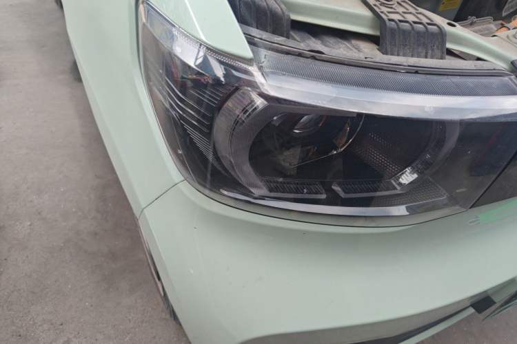 Used Wuling Hongguang MINIEV 2021 Macaron Premium Model – Lithium Iron Phosphate Right Front Headlight