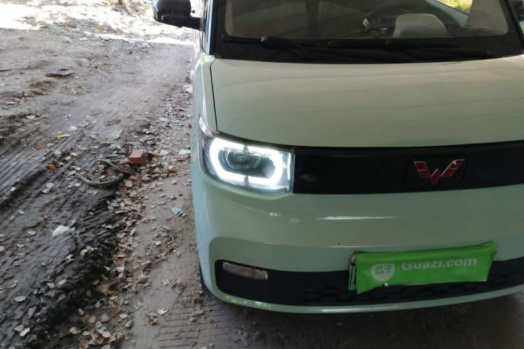 Used Wuling Hongguang MINIEV 2021 Macaron Premium Model – Lithium Iron Phosphate Right Front Headlight