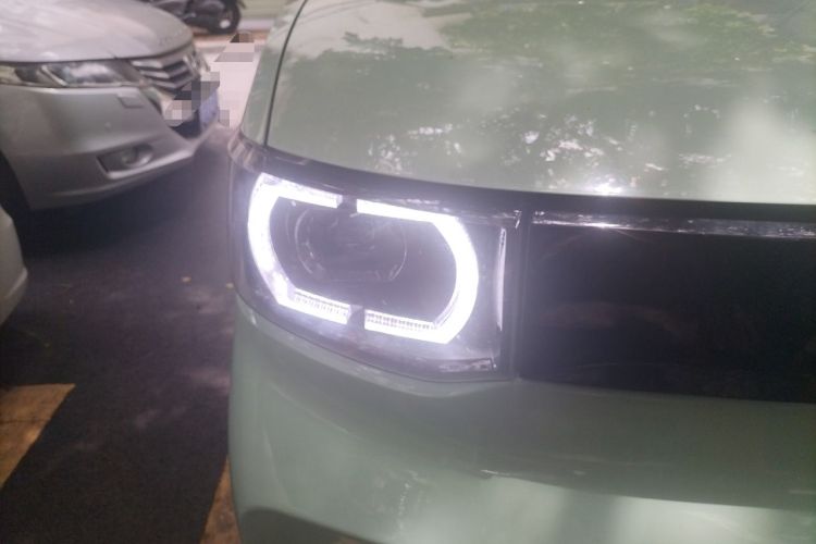 Used Wuling Hongguang MINIEV 2021 Macaron Premium Model – Lithium Iron Phosphate Right Front Headlight
