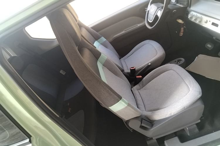 Used Wuling Hongguang MINIEV 2021 Macaron Premium Model – Lithium Iron Phosphate Right Front Seat