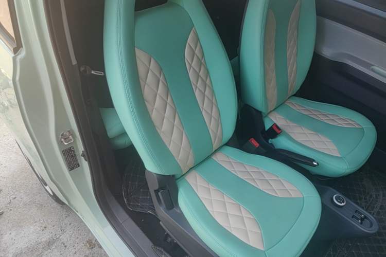 Used Wuling Hongguang MINIEV 2021 Macaron Premium Model – Lithium Iron Phosphate Right Front Seat