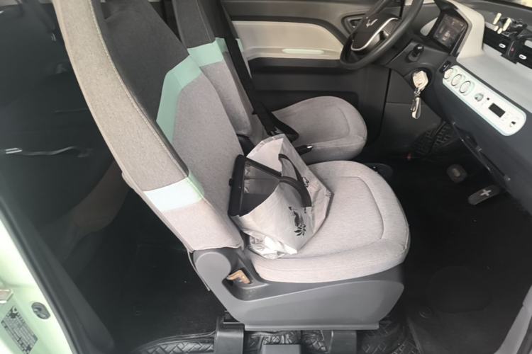 Used Wuling Hongguang MINIEV 2021 Macaron Premium Model – Lithium Iron Phosphate Right Front Seat