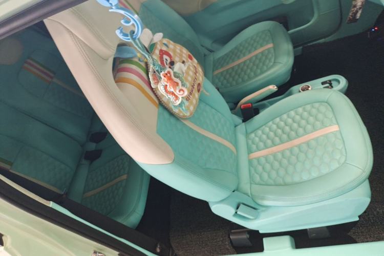 Used Wuling Hongguang MINIEV 2021 Macaron Premium Model – Lithium Iron Phosphate Right Front Seat