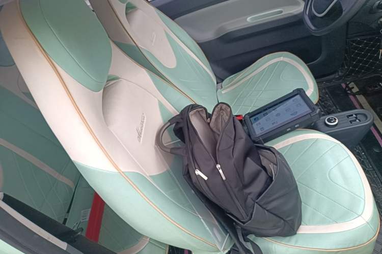Used Wuling Hongguang MINIEV 2021 Macaron Premium Model – Lithium Iron Phosphate Right Front Seat
