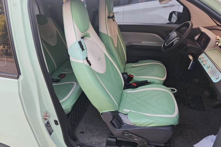 Used Wuling Hongguang MINIEV 2021 Macaron Premium Model – Lithium Iron Phosphate Right Front Seat