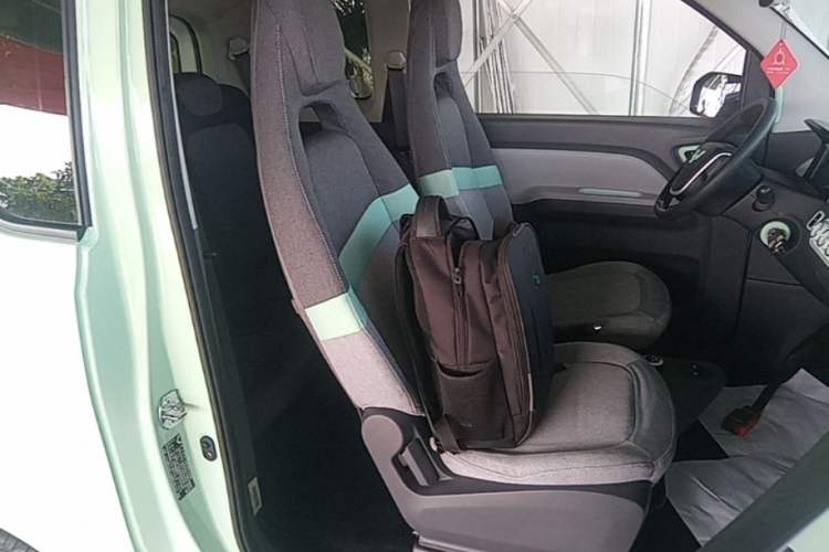 Used Wuling Hongguang MINIEV 2021 Macaron Premium Model – Lithium Iron Phosphate Right Front Seat