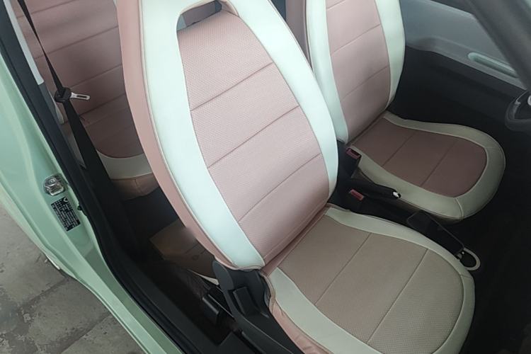 Used Wuling Hongguang MINIEV 2021 Macaron Premium Model – Lithium Iron Phosphate Right Front Seat