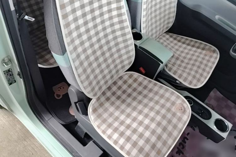 Used Wuling Hongguang MINIEV 2021 Macaron Premium Model – Lithium Iron Phosphate Right Front Seat