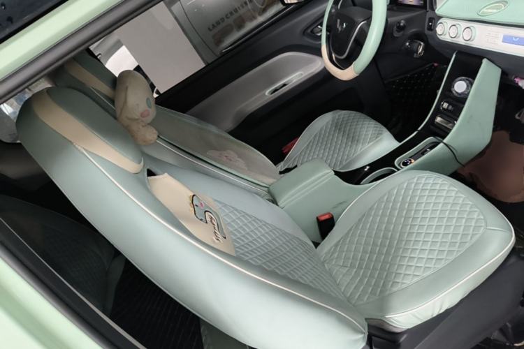 Used Wuling Hongguang MINIEV 2021 Macaron Premium Model – Lithium Iron Phosphate Right Front Seat