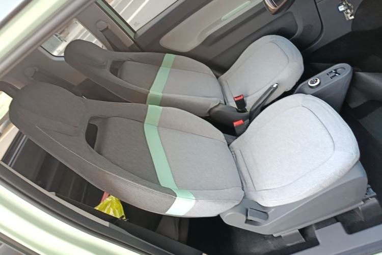 Used Wuling Hongguang MINIEV 2021 Macaron Premium Model – Lithium Iron Phosphate Right Front Seat