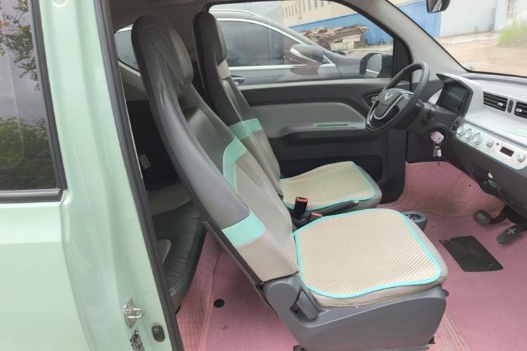 Used Wuling Hongguang MINIEV 2021 Macaron Fashion Model Lithium Iron Phosphate Right Front Seat