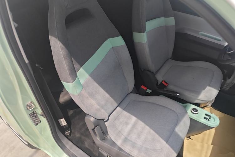 Used Wuling Hongguang MINIEV 2021 Macaron Premium Model – Lithium Iron Phosphate Right Front Seat