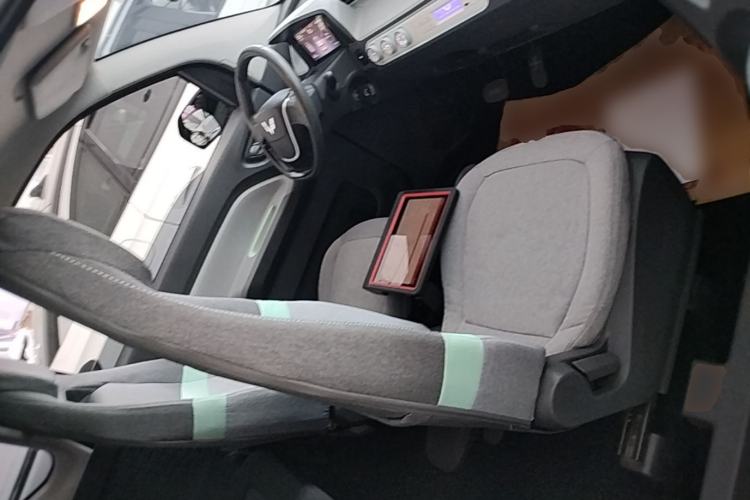 Used Wuling Hongguang MINIEV 2021 Macaron Premium Model – Lithium Iron Phosphate Right Front Seat