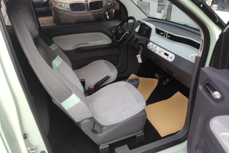 Used Wuling Hongguang MINIEV 2021 Macaron Premium Model – Lithium Iron Phosphate Right Front Seat