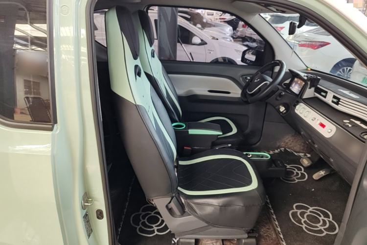 Used Wuling Hongguang MINIEV 2021 Macaron Premium Model – Lithium Iron Phosphate Right Front Seat