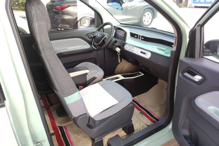 Used Wuling Hongguang MINIEV 2021 Macaron Premium Model – Lithium Iron Phosphate Right Front Seat