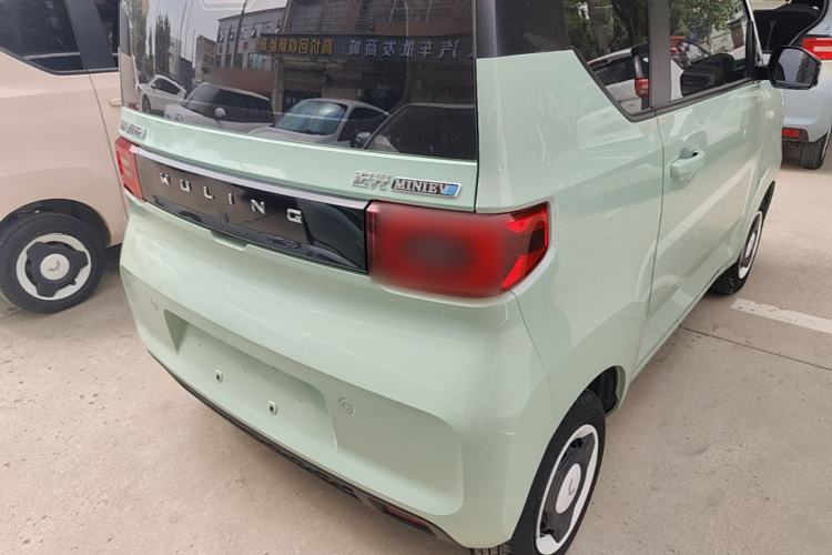 Used Wuling Hongguang MINIEV 2021 Macaron Premium Model – Lithium Iron Phosphate Right Rear Taillight