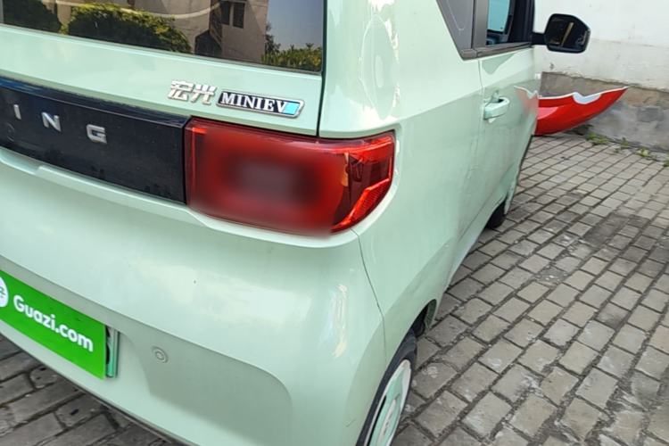 Used Wuling Hongguang MINIEV 2021 Macaron Fashion Model Lithium Iron Phosphate Right Rear Taillight
