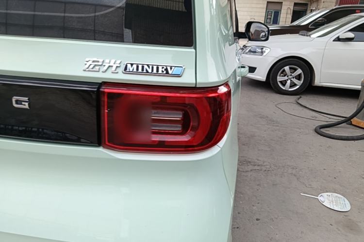 Used Wuling Hongguang MINIEV 2021 Macaron Fashion Model Lithium Iron Phosphate Right Rear Taillight