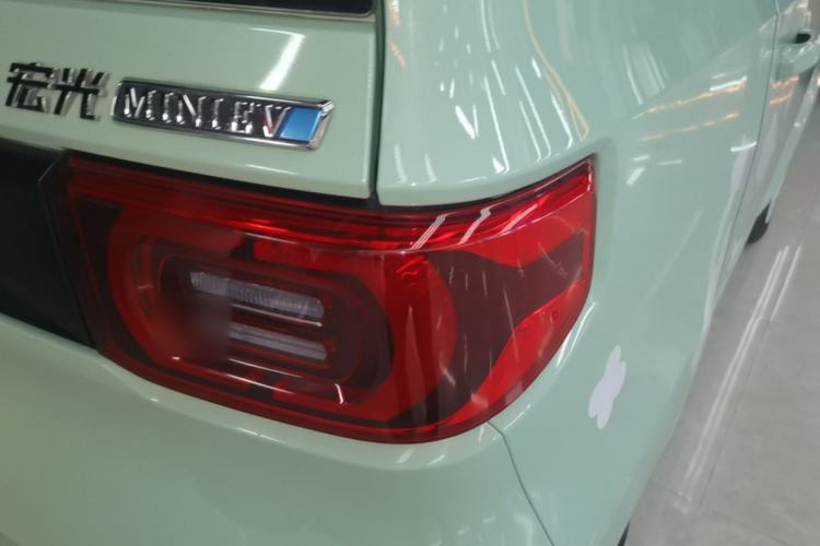 Used Wuling Hongguang MINIEV 2021 Macaron Fashion Model Lithium Iron Phosphate Right Rear Taillight