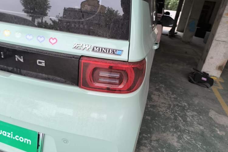 Used Wuling Hongguang MINIEV 2021 Macaron Fashion Model Lithium Iron Phosphate Right Rear Taillight