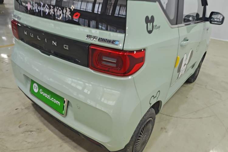 Used Wuling Hongguang MINIEV 2021 Macaron Fashion Model Lithium Iron Phosphate Right Rear Taillight