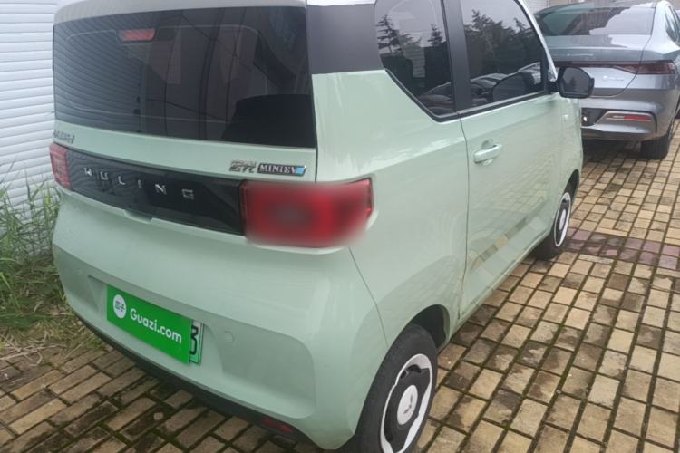 Used Wuling Hongguang MINIEV 2021 Macaron Premium Model – Lithium Iron Phosphate Right Rear Taillight