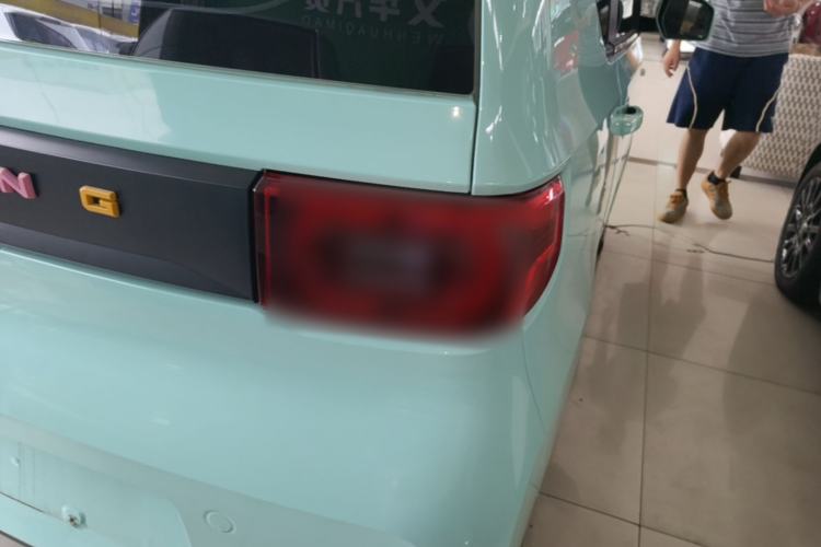 Used Wuling Hongguang MINIEV 2021 Macaron Premium Model – Lithium-NMC Right Rear Taillight