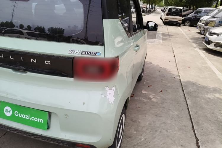 Used Wuling Hongguang MINIEV 2021 Macaron Premium Model – Lithium Iron Phosphate Right Rear Taillight