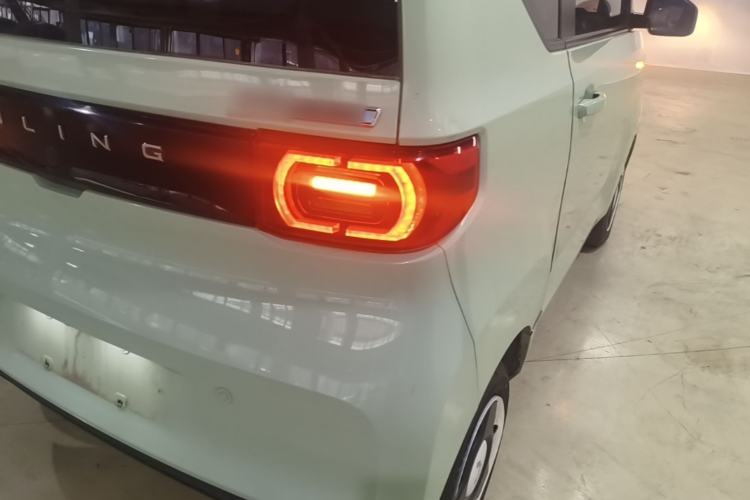 Used Wuling Hongguang MINIEV 2021 Macaron Fashion Model Lithium Iron Phosphate Right Rear Taillight