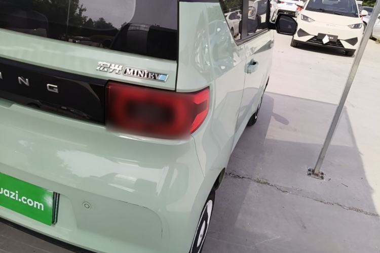 Used Wuling Hongguang MINIEV 2021 Macaron Premium Model – Lithium Iron Phosphate Right Rear Taillight