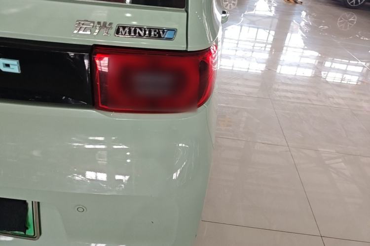 Used Wuling Hongguang MINIEV 2021 Macaron Fashion Model Lithium Iron Phosphate Right Rear Taillight