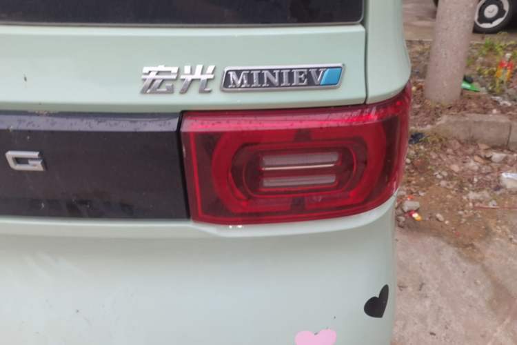 Used Wuling Hongguang MINIEV 2021 Macaron Premium Model – Lithium-NMC Right Rear Taillight
