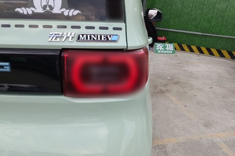 Used Wuling Hongguang MINIEV 2021 Macaron Fashion Model Lithium Iron Phosphate Right Rear Taillight