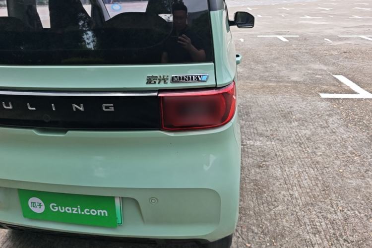 Used Wuling Hongguang MINIEV 2021 Macaron Premium Model – Lithium-NMC Right Rear Taillight