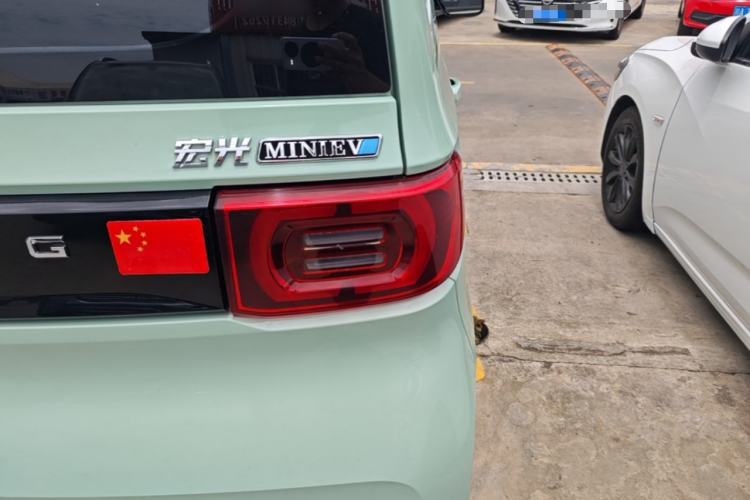 Used Wuling Hongguang MINIEV 2021 Macaron Fashion Model Lithium Iron Phosphate Right Rear Taillight