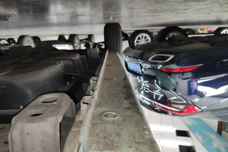 Used Wuling Hongguang MINIEV 2021 Macaron Premium Model – Lithium Iron Phosphate Right Side Sill