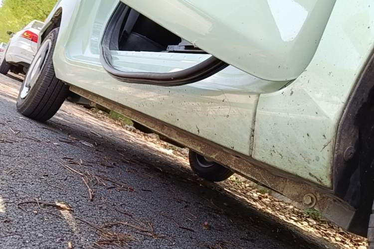Used Wuling Hongguang MINIEV 2021 Macaron Fashion Model Lithium Iron Phosphate Right Side Sill