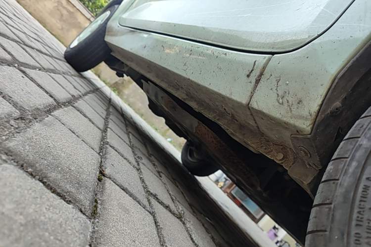 Used Wuling Hongguang MINIEV 2021 Macaron Fashion Model Lithium Iron Phosphate Right Side Sill