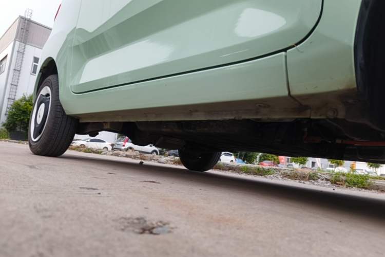 Used Wuling Hongguang MINIEV 2021 Macaron Premium Model – Lithium Iron Phosphate Right Side Sill