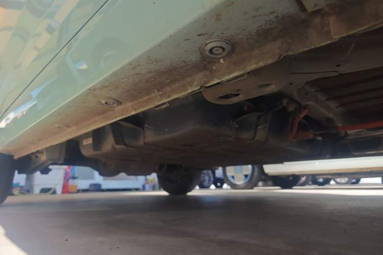 Used Wuling Hongguang MINIEV 2021 Macaron Premium Model – Lithium Iron Phosphate Right Side Sill