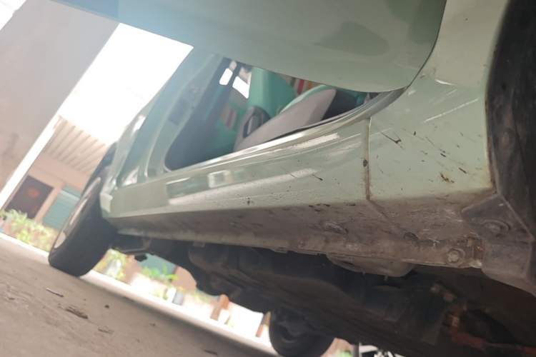 Used Wuling Hongguang MINIEV 2021 Macaron Premium Model – Lithium Iron Phosphate Right Side Sill