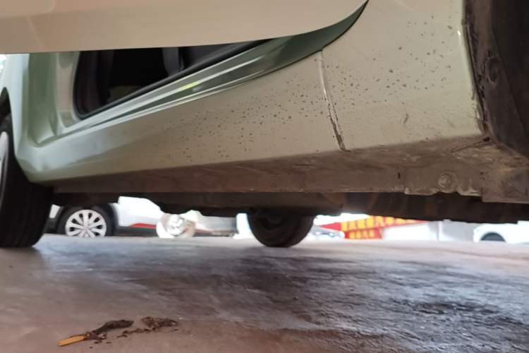 Used Wuling Hongguang MINIEV 2021 Macaron Premium Model – Lithium Iron Phosphate Right Side Sill