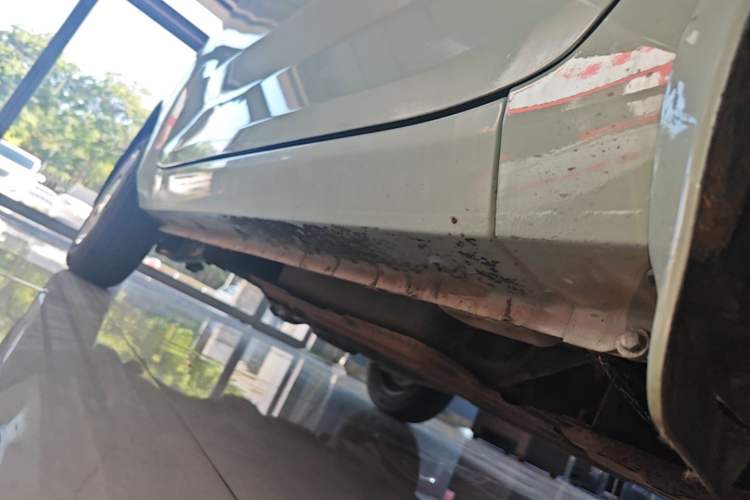 Used Wuling Hongguang MINIEV 2021 Macaron Fashion Model Lithium Iron Phosphate Right Side Sill