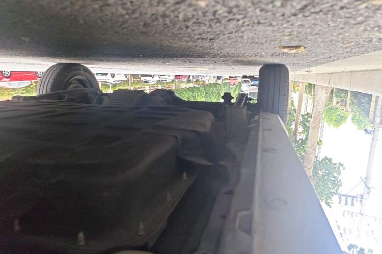 Used Wuling Hongguang MINIEV 2021 Macaron Premium Model – Lithium-NMC Right Side Sill