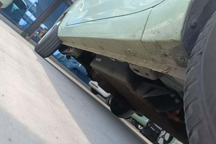 Used Wuling Hongguang MINIEV 2021 Macaron Fashion Model Lithium Iron Phosphate Right Side Sill